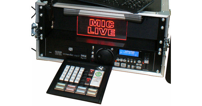 Mic Live In Case