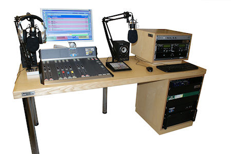Classic 2 - Medium Studio Package (mid_package_issolated_450_.jpg)
