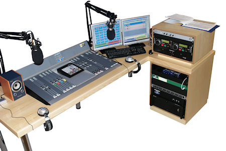 Classic 3 - Large Studio  (large-package-isolated-small.jpg)